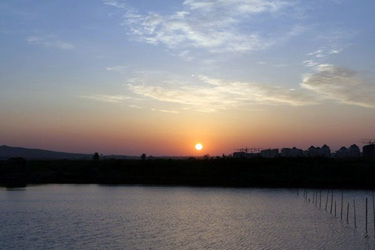 �V������������