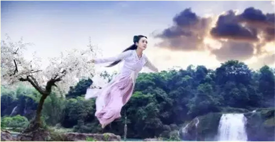 �V������������