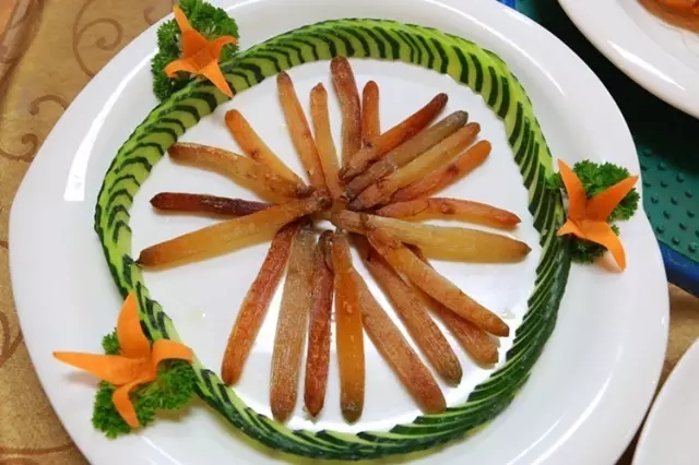 �������V������������