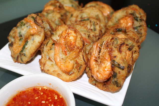 �������V������������