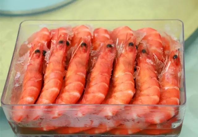 �������V������������