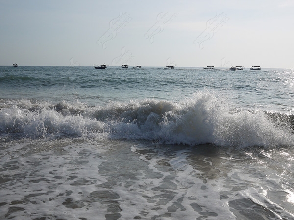 ����������V������������