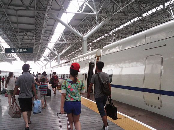 �������Σ����F���V������������